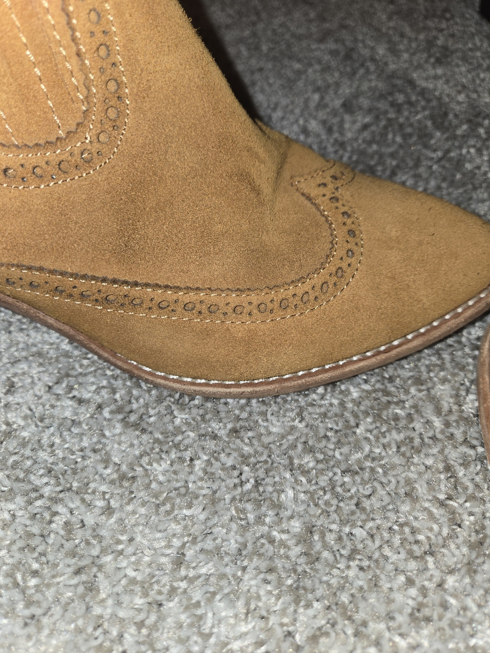 Madewell Suede Grayson Brogue Chelsea Ankle Boots Amber Brown Women's US 8.5 - Picture 6 of 14